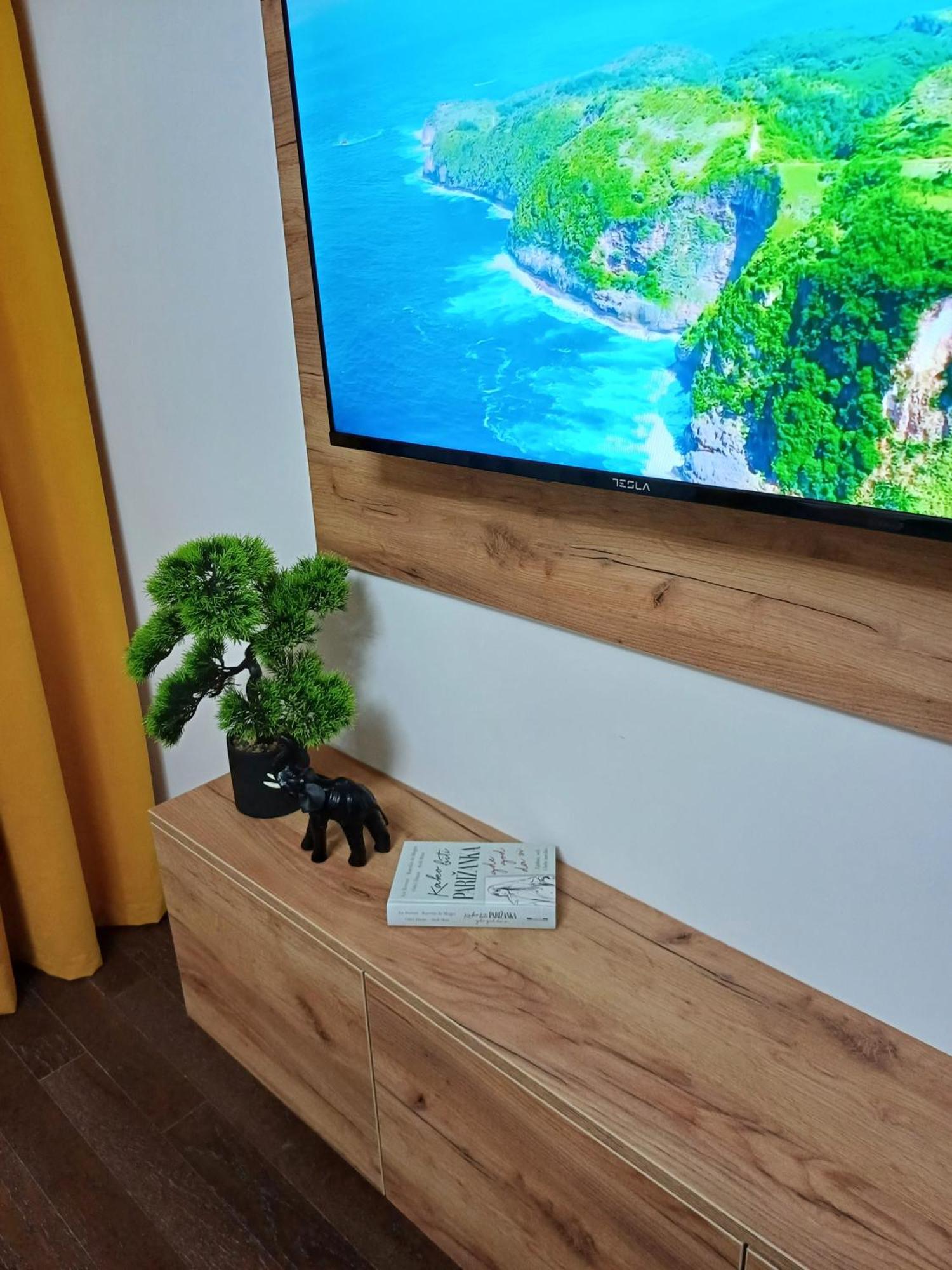 Apartment Alex Lux Kragujevac